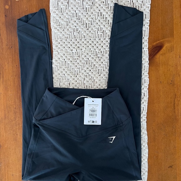 Gymshark Pants - NWT Gymshark Crossover leggings